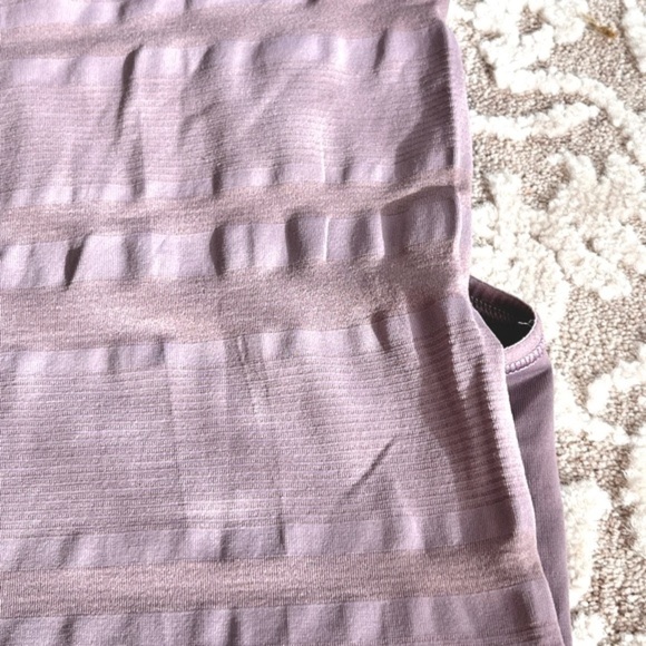 Lululemon Gleam & Glow Tank - Picture 11 of 13